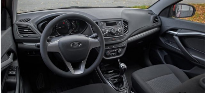 Как самостоятельно снять руль на Лада Веста.