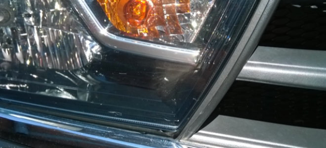 Устраняем запотевание фар на Лада Веста