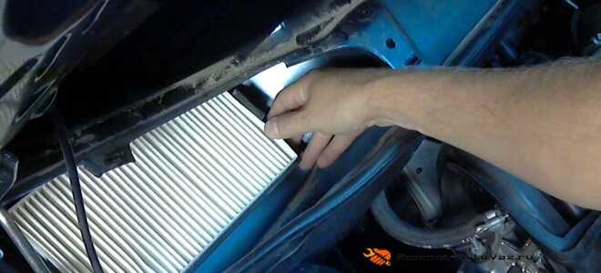 Советы мастеров по замене салонного фильтра Гранта лифтбек своими руками