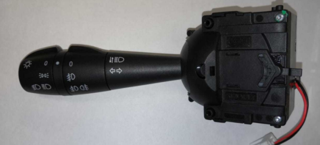 Самостоятельная замена переключателя света на Лада Веста