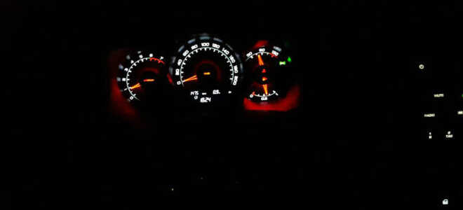 Тюнинг подсветки приборной панели Лады Весты. Способы самостоятельной доработки