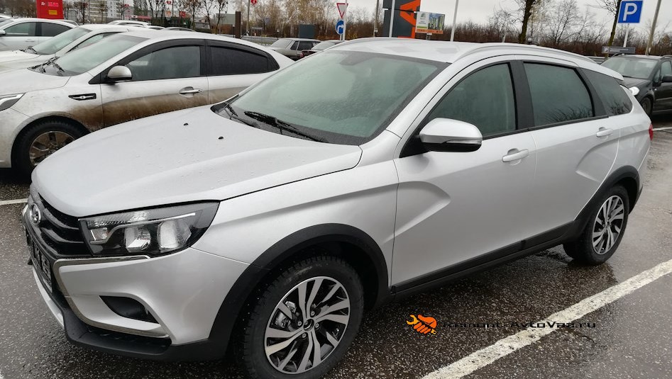 Лада Веста цвета silver