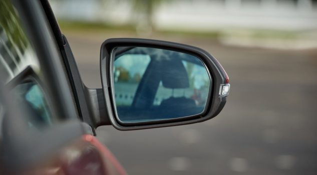 вид из зеркал Лвда Веста
