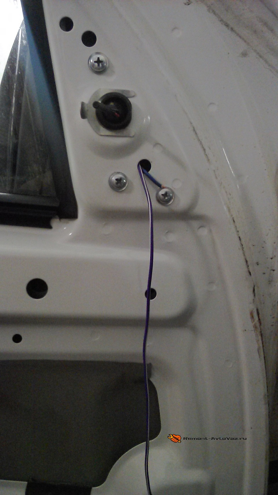 Лады Гранты Лифтбек зеркало выбор фото Лады Гранты Лифтбек зеркало выбор